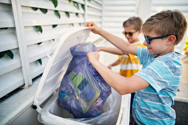 Best Professional Junk Removal  in Winfield, MO